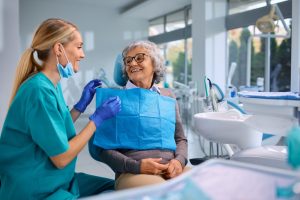 Why Sarasota Seniors Should Prioritize Oral Health